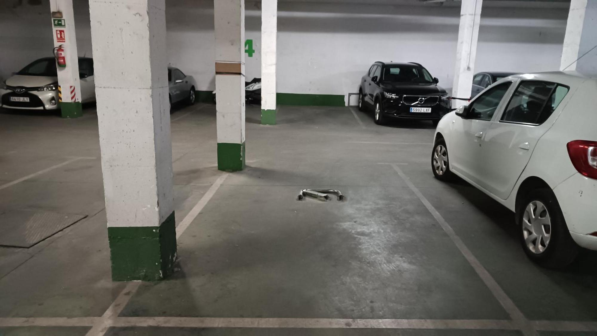 Sherryflat Caballeros - Parking Jerez de la Frontera Exterior photo